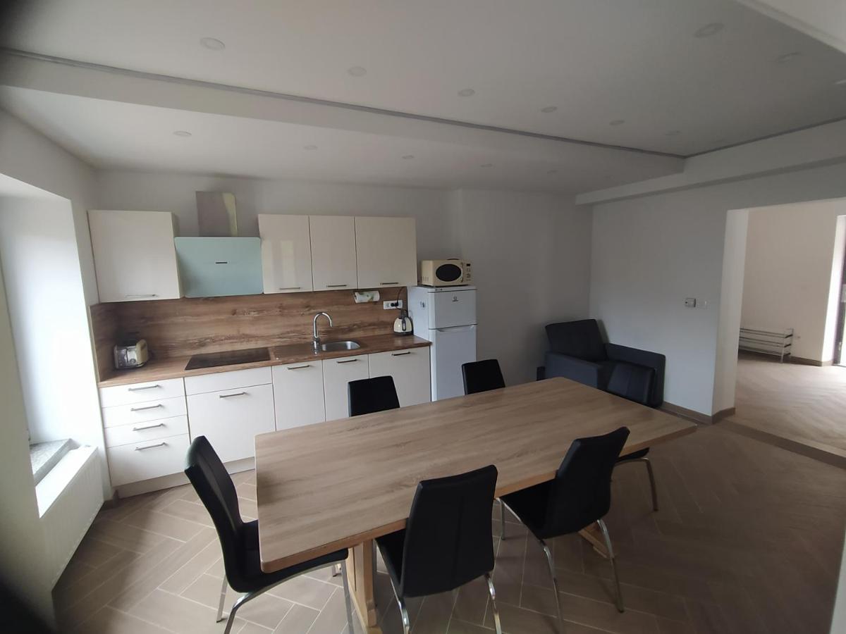 Apartmaji Maln Dolenjske Toplice Exterior foto