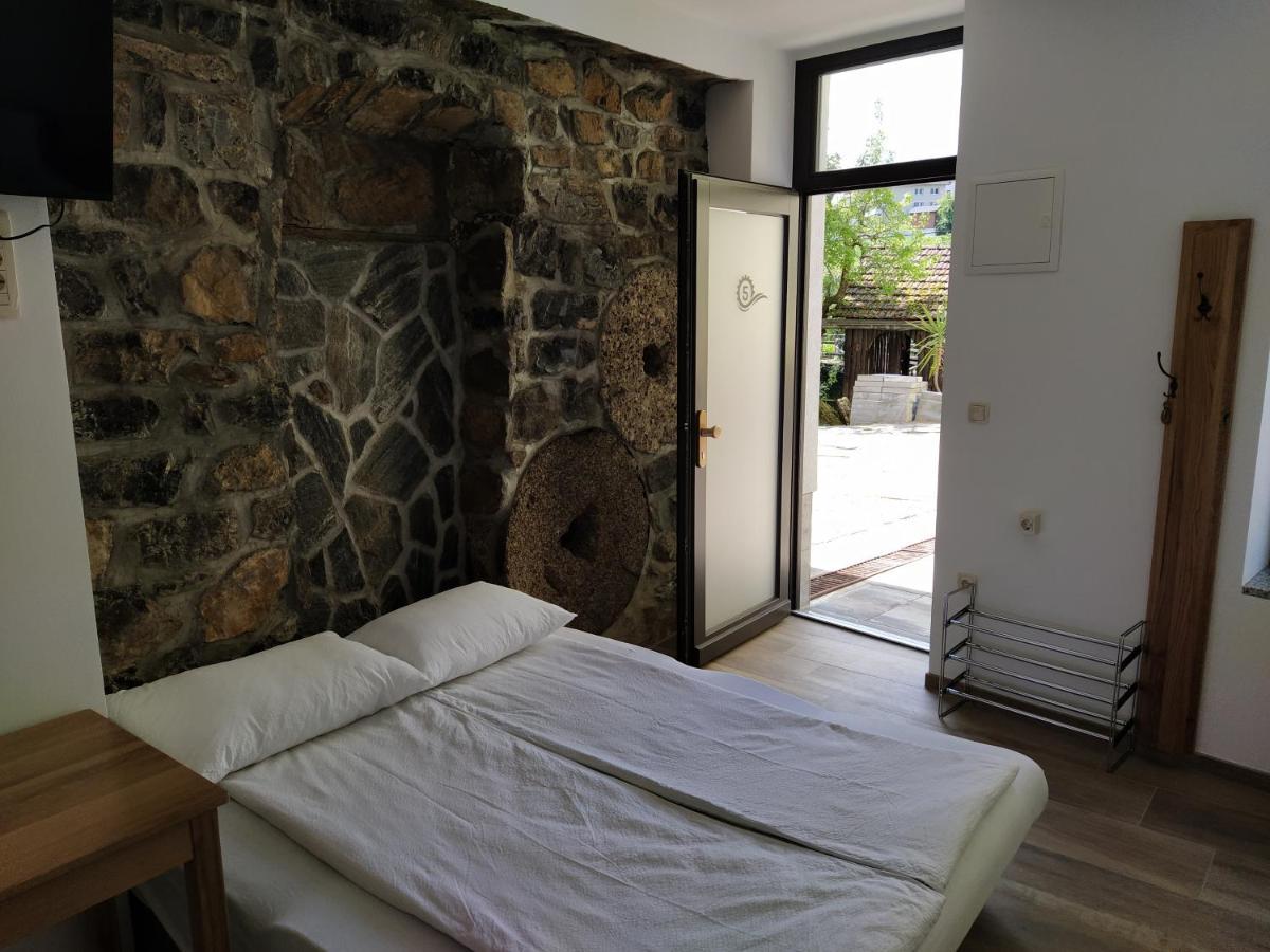 Apartmaji Maln Dolenjske Toplice Exterior foto
