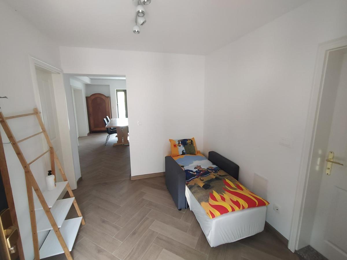 Apartmaji Maln Dolenjske Toplice Exterior foto