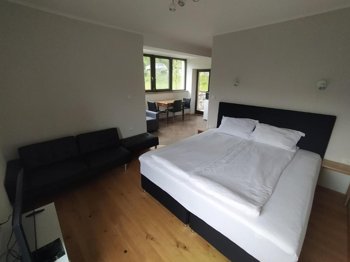 Apartmaji Maln Dolenjske Toplice Exterior foto